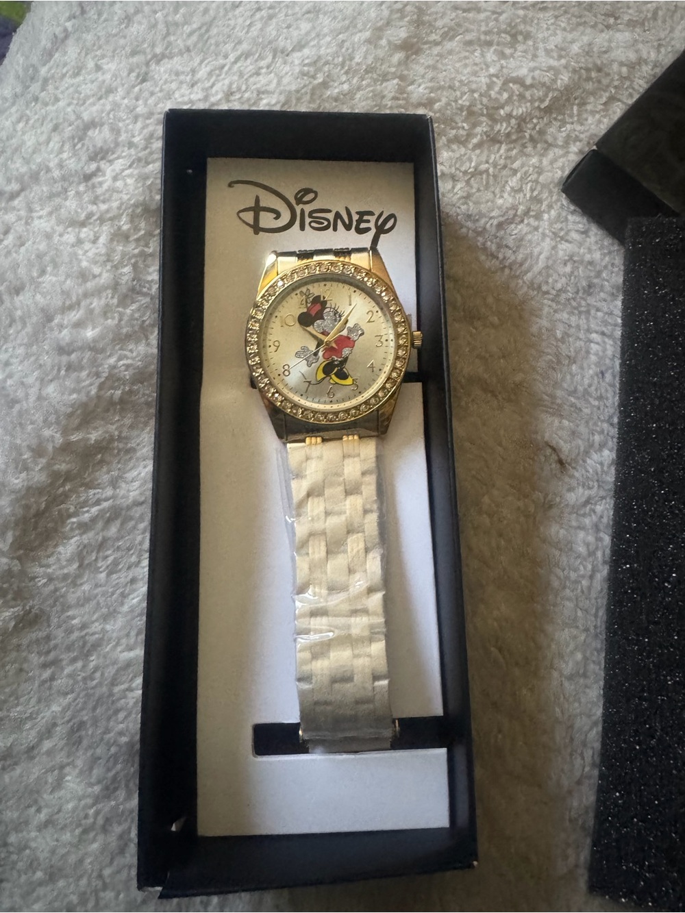 Disney Watch - Picture 2 of 3